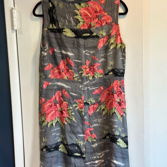 Tommy Bahama Gray and Red Floral Midi Dress - Picture 6 of 9